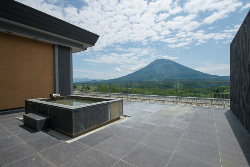 Penta Wide Onsen